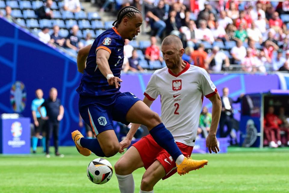 西蒙斯爆发新星，官方宣布新规刷新纪录，险胜球队迎来希望！-IM电竞真人游戏