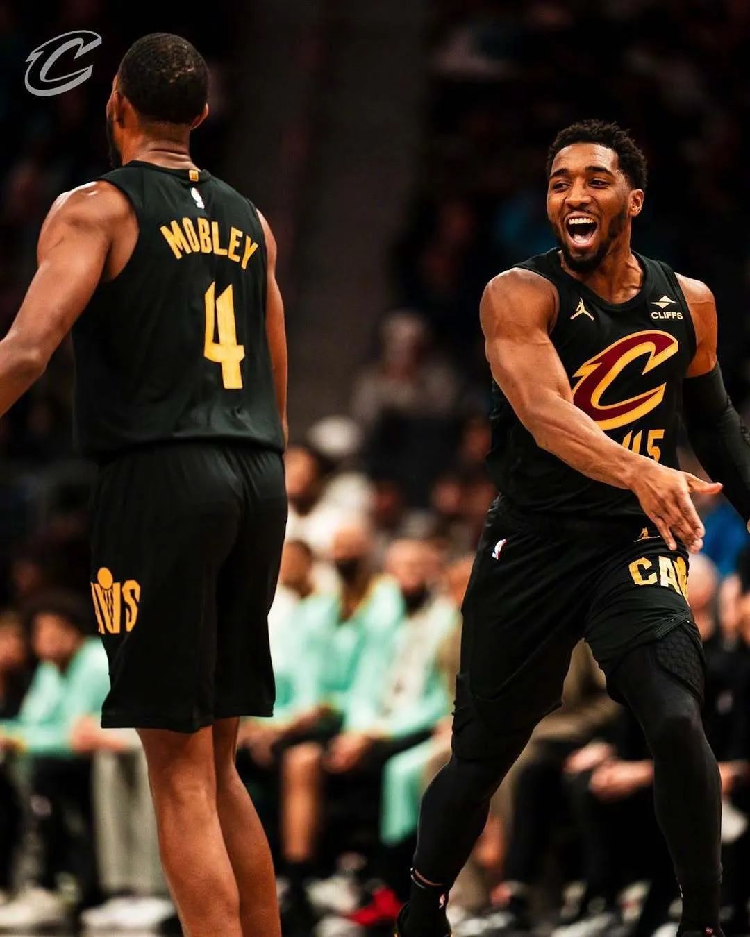 雄鹿爆发新星，逆转取胜刷新纪录，莫兰特球队迎来希望！-IM电竞在线体育